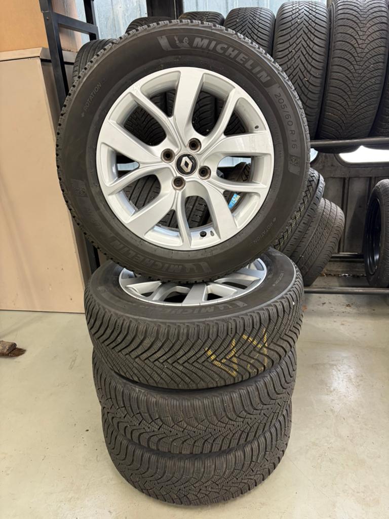 Renault captur 16 inch, Ophalen, Banden en Velgen, 17 inch, Personenwagen