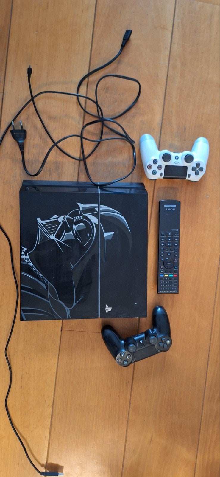 PS4 Limited Edition Darth Vader met 2 controllers en games, Ophalen, Met 2 controllers, Zo goed als nieuw, Original