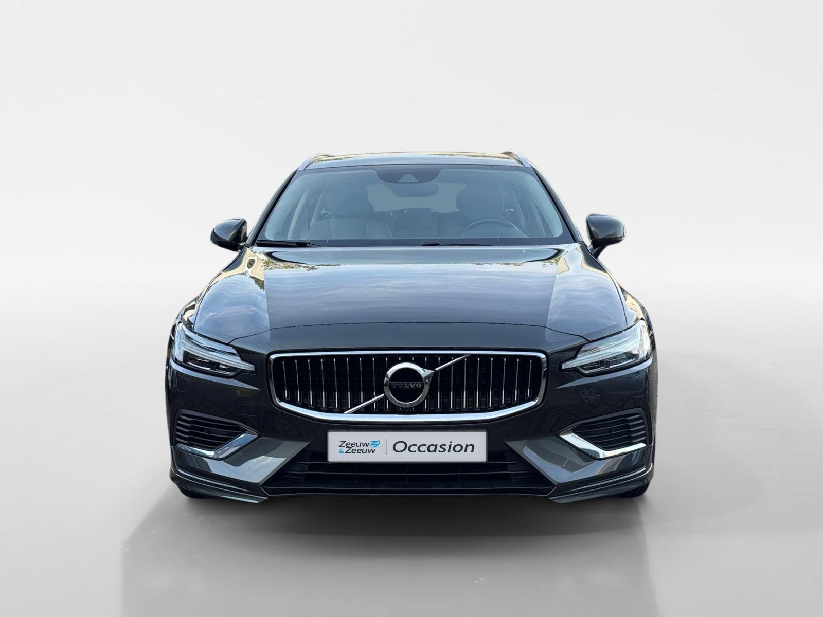 Volvo V60 2.0 T6 Recharge AWD R-Design | 1e Eigenaar | Achte, 12 maanden, Gebruikt, Euro 6, 4 cilinders