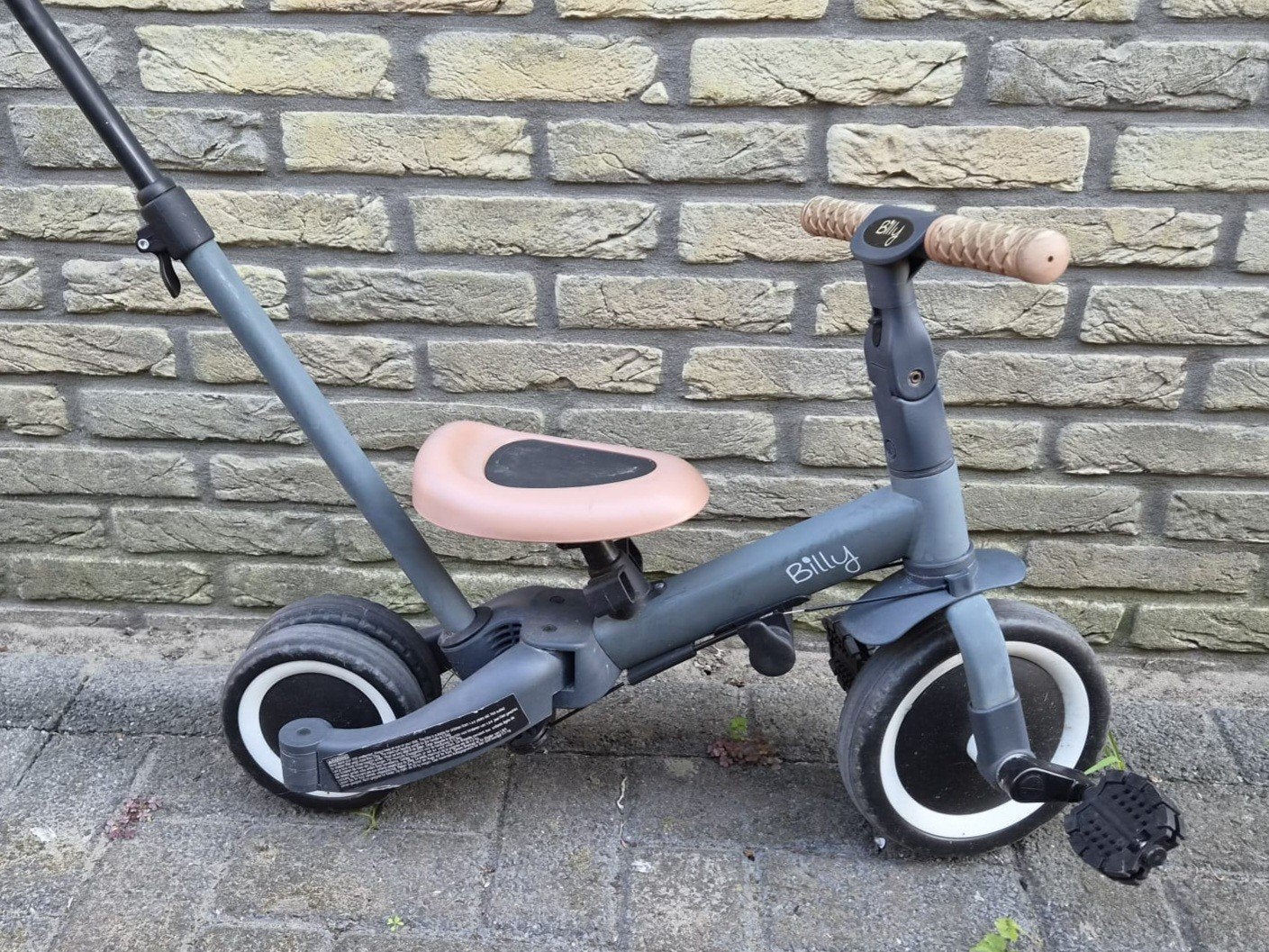 Billy driewieler met duwstang en verstelbare zitting, Velgrem, Ophalen, Billy, Verstelbare zitting