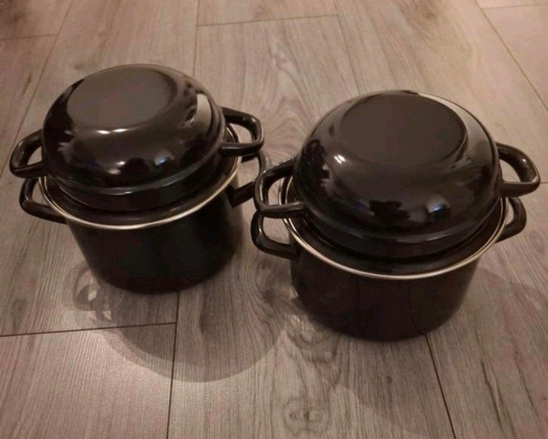 2 mossel pannetjes, Huis en Inrichting, Keuken | Potten en Pannen, Ophalen, Gebruikt