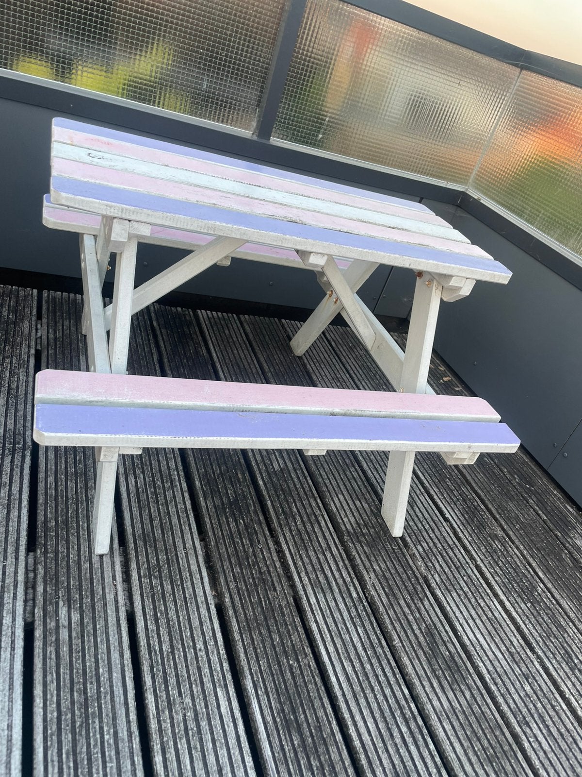 Erg leuke 4 persoons kinder picknick tafel v hout, Tuin en Terras, Ophalen, Zo goed als nieuw, Rechthoekig, Hout