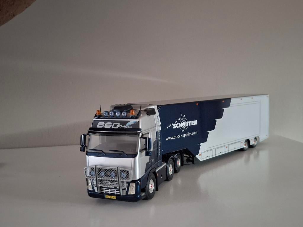 Tekno Volvo FH02 Schouten, Hobby en Vrije tijd, Modelauto's | 1:50, Ophalen of Verzenden, Zo goed als nieuw, Bus of Vrachtwagen