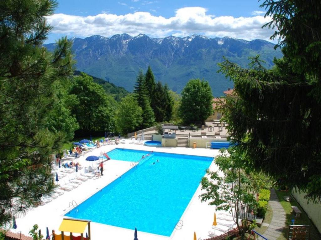 Te Huur | Vakantiebungalow Gardameer 🇮🇹, Vakantie, 4 personen, Eigenaar, Open haard, 2 slaapkamers