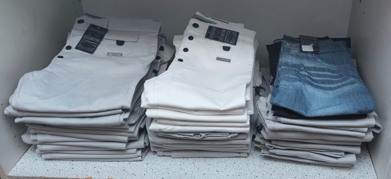 Spotprijs! Partij verkopen! Diverse Cars Jeans 30 stuks €300, Ophalen of Verzenden, Nieuw