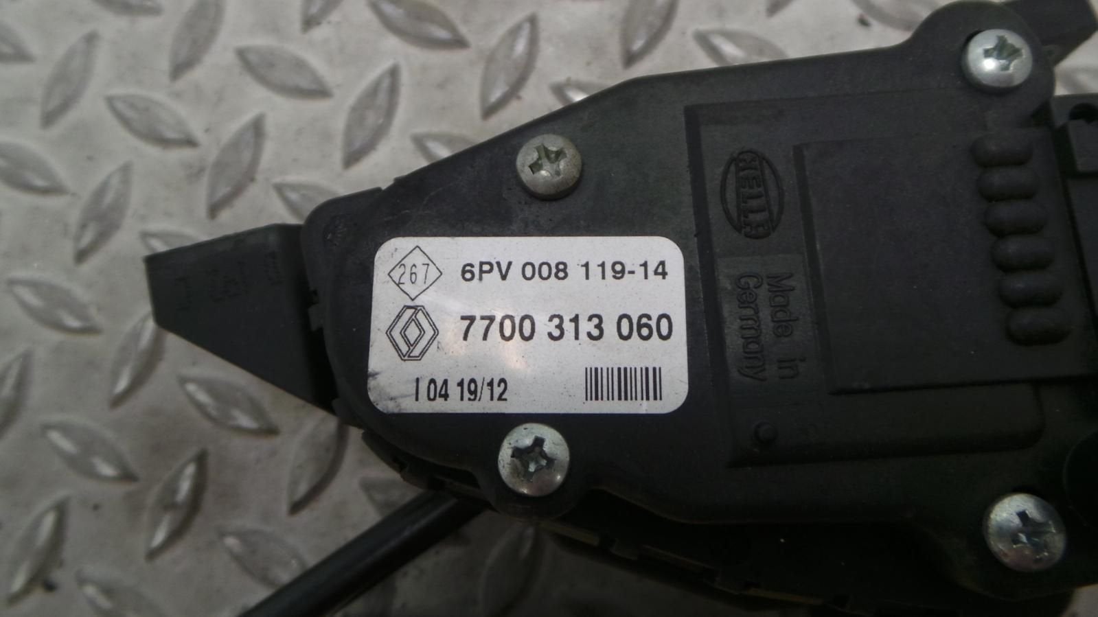 RENAULT TRAFIC GASPEDAAL SENSOR 2012, Ophalen of Verzenden, Gebruikt, Stiba lid