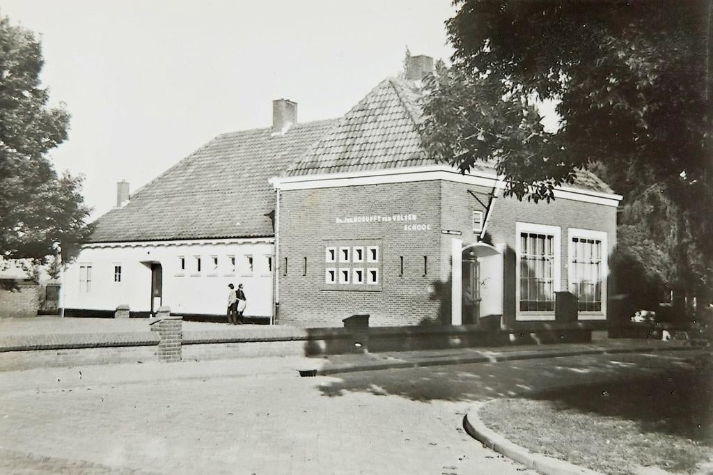 Meeuwen - Hoeufft van Velsen School, Verzenden, 1940 tot 1960, Noord-Brabant