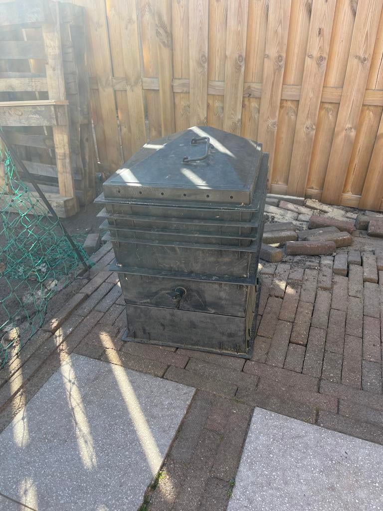 Wormenhotel met 4 lades en filterdoek, Tuin en Terras, Overige Tuin en Terras, Ophalen, Gebruikt