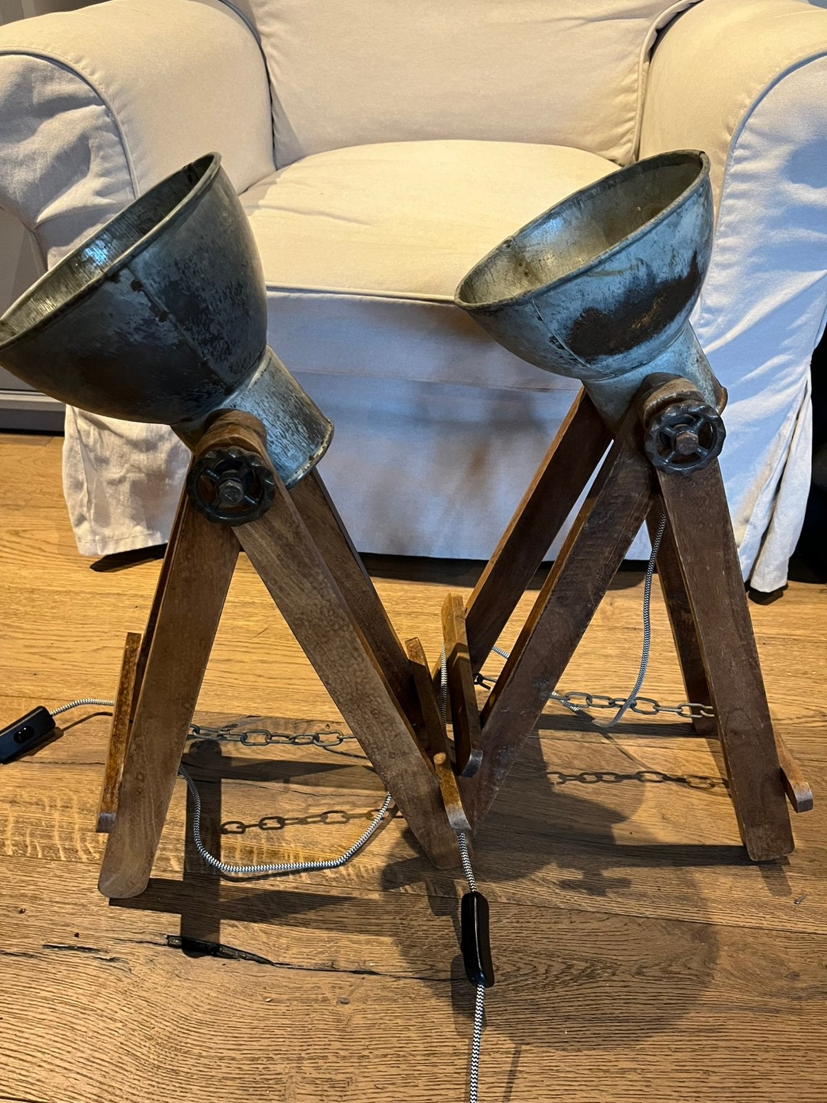 Set van 2 industriële vintage lampen, Huis en Inrichting, Lampen | Tafellampen, Ophalen of Verzenden, Zo goed als nieuw