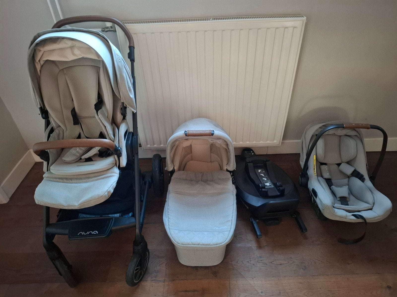 Nuna MIXX Next complete set + PIPA Next autostoel & base, Kinderen en Baby's, Ophalen, Gebruikt, Overige merken