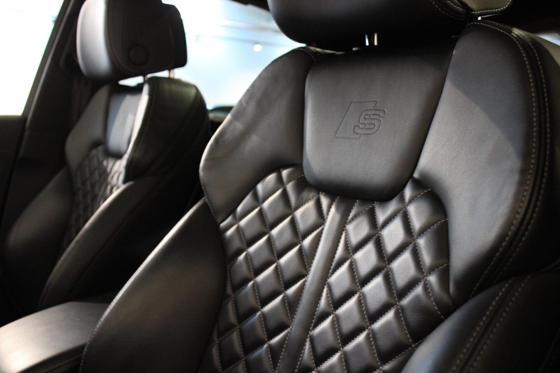Audi Q5 Sportback 55 TFSI e S edition LUCHTV | PANO | B&O, Auto's, Audi, Automaat, Gebruikt, 4 cilinders, Leder