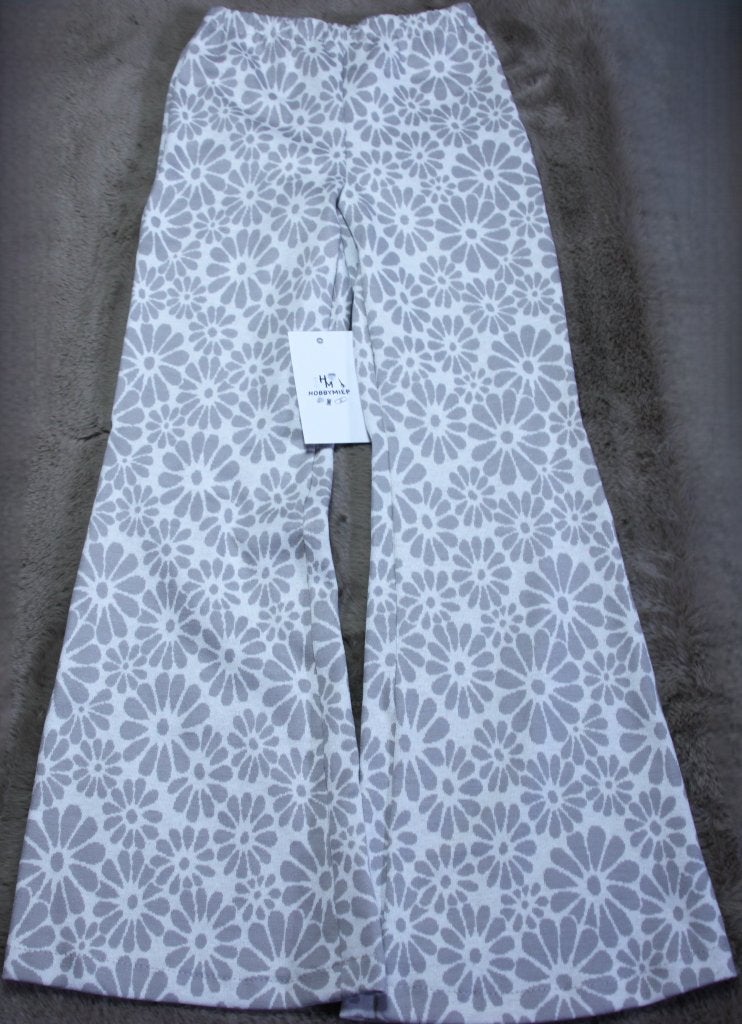 flarepants flowers grey, Broek, Meisje, Nieuw, Ophalen of Verzenden