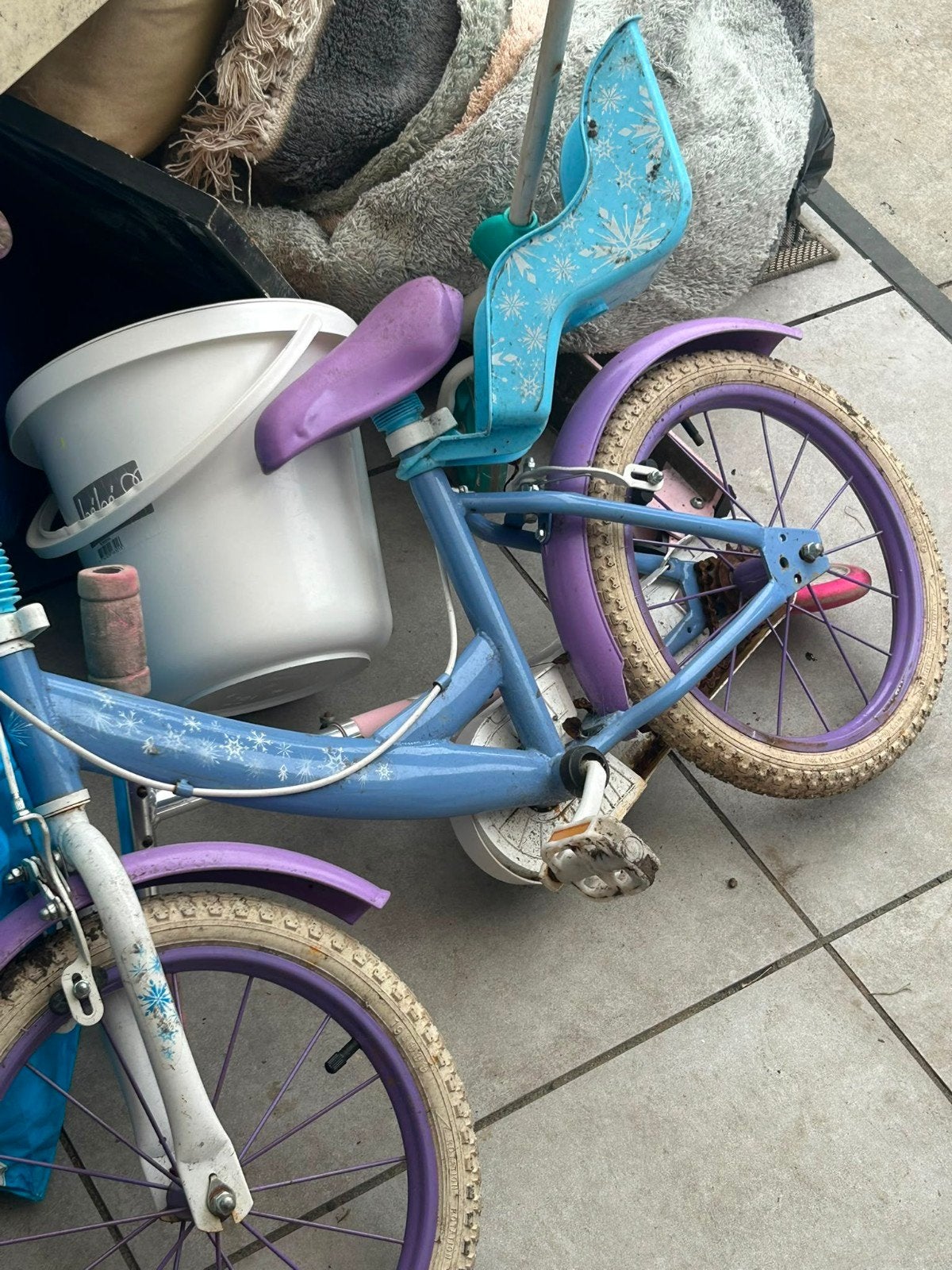 Disney Frozen 2 Kinderfiets - Meisjes - 16 inch - Blauw - Tw, Ophalen, Gebruikt, 16 inch