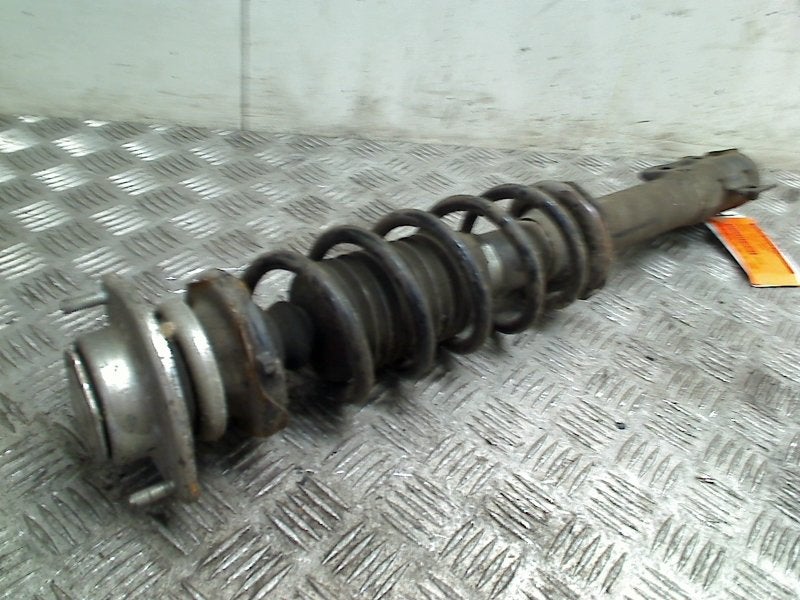 Veerpoot Links Voor Daihatsu Sirion 2 (M3) (2005-01/2013-06), Gebruikt, Daihatsu, Info@daihatsu.de, Ef D Teile Und Service GmbH