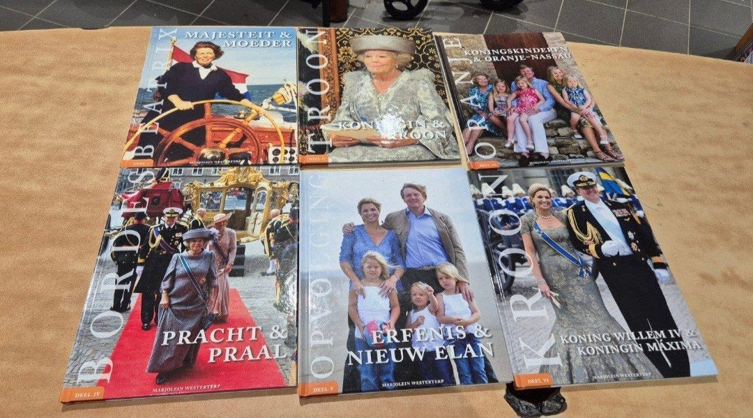 Ons koningshuis deel 1-6 marjolein, Ophalen of Verzenden, Onbekend, Onbekend, Onbekend