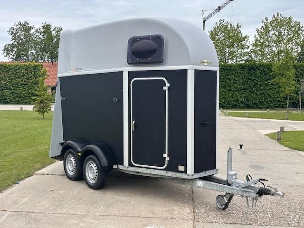 Humbaur 1,5 paardentrailer ALUMINIUM Bodem TOPSTAAT, Dieren en Toebehoren, Gebruikt, Hout, 1½-paards trailer