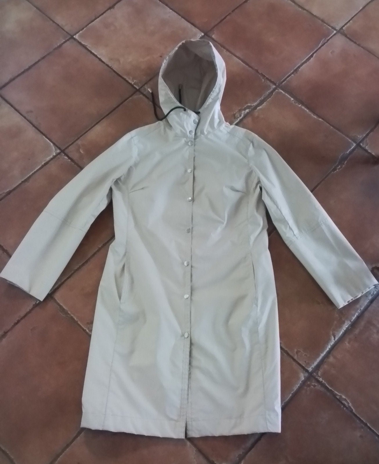 Ilse Jacobsen Hornbaek , regenjas maat XS  , valt als 36, Beige, Ophalen of Verzenden, Ilse Jacobsen, Maat 36 (S)