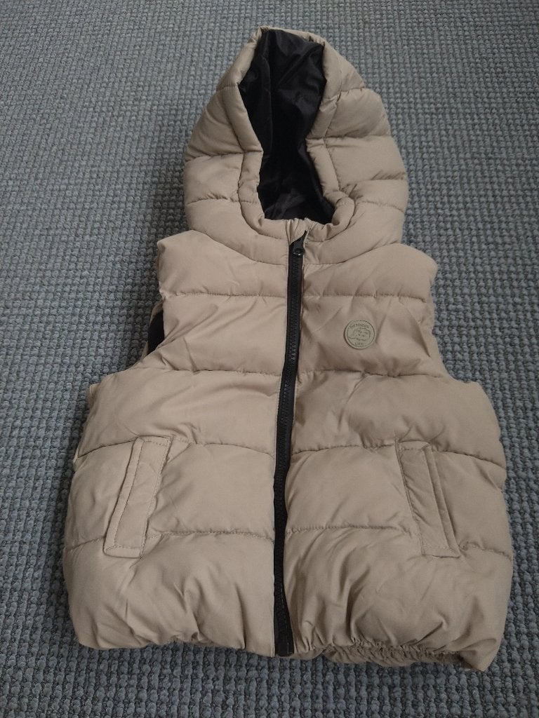 Bodywarmer van Mango maat 96, Jongen of Meisje, Mango, Ophalen of Verzenden, Zo goed als nieuw