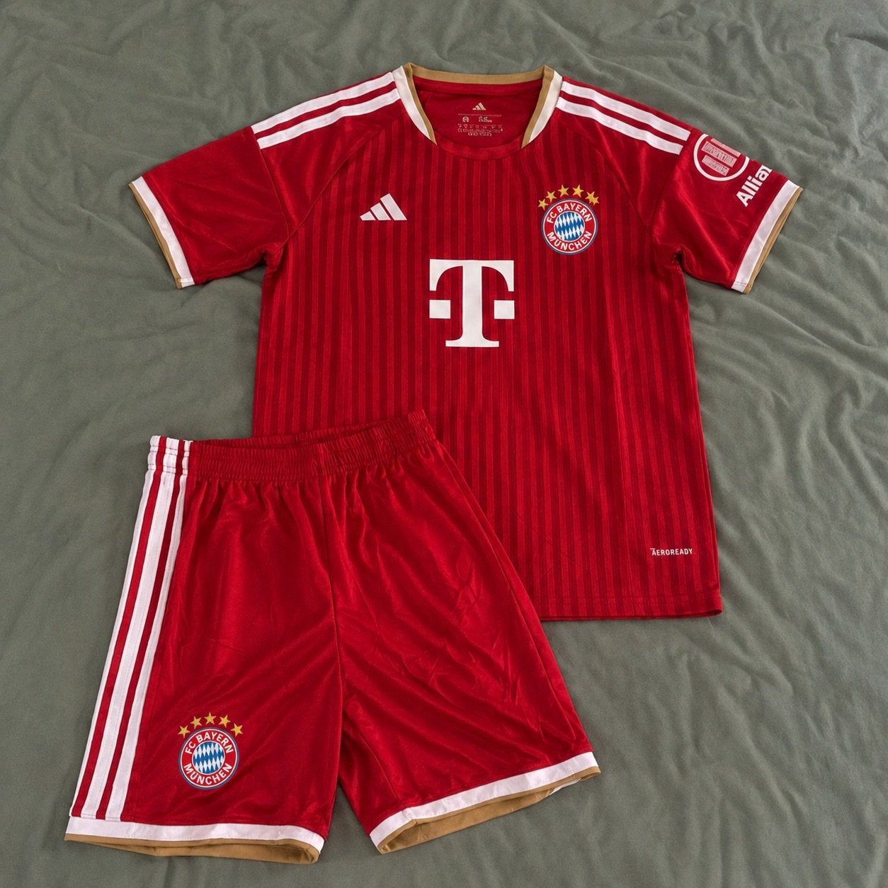 Bayern munchen thuistenue 2026/2027, Maat L, Verzenden, Nieuw, Shirt