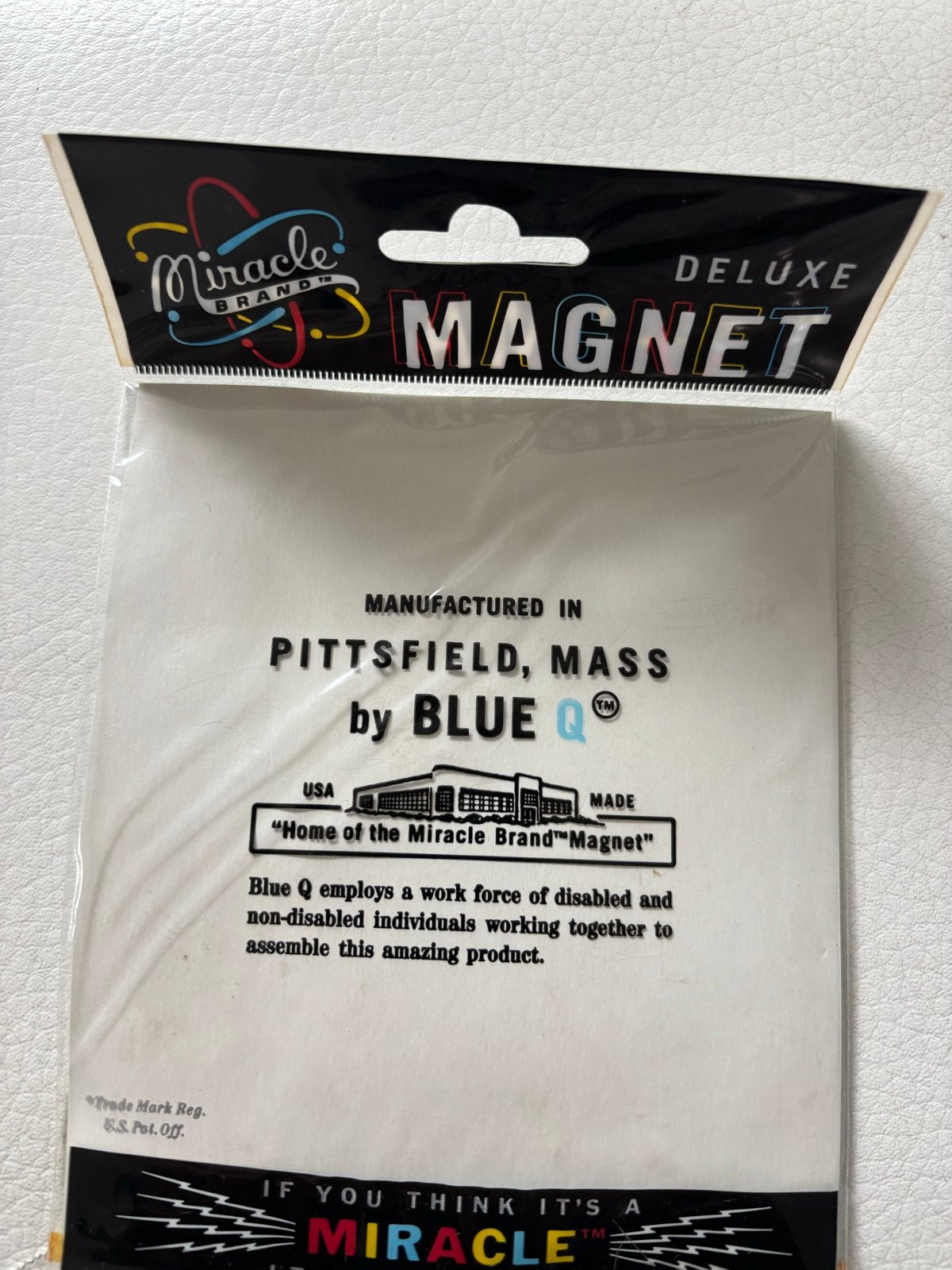 Nieuwe Elvis Presley Magneet - Miracle Brand Deluxe, Ophalen of Verzenden, Nieuw
