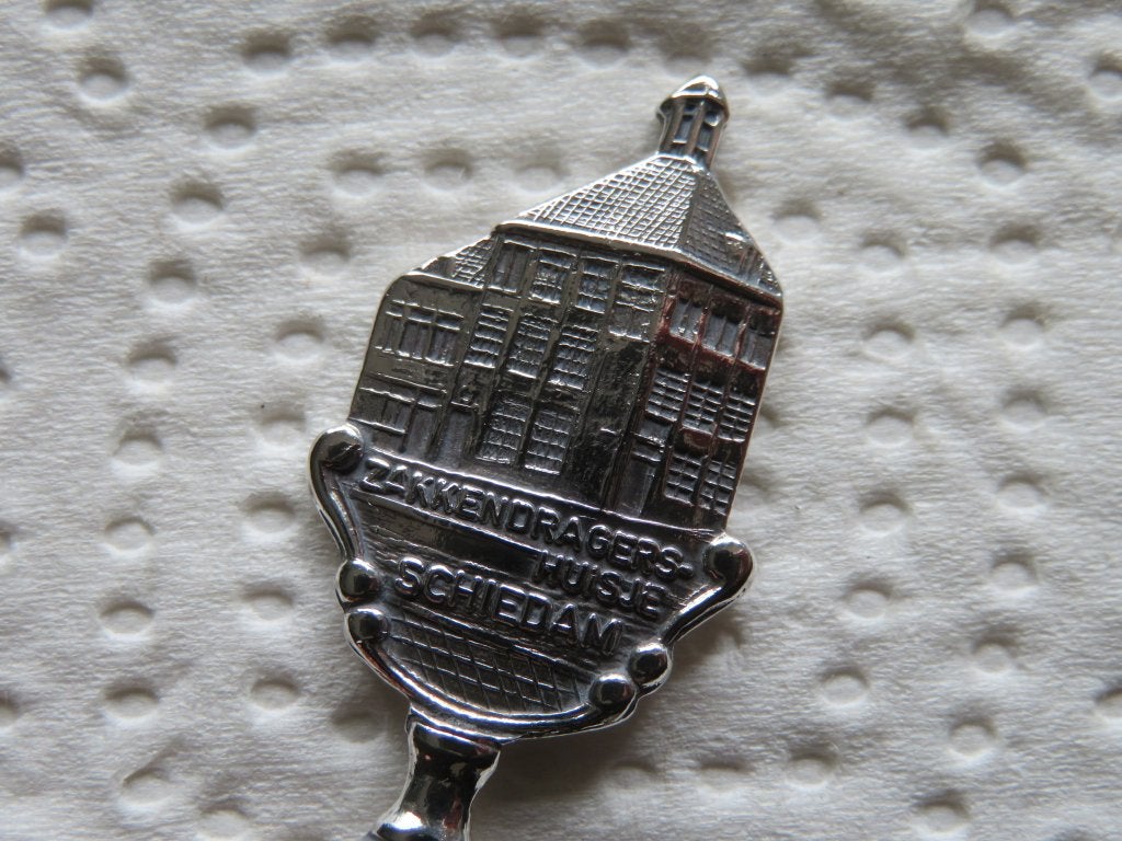 Lepeltje Het Zakkendragershuisje te Schiedam, Verzenden, Zo goed als nieuw, Overige materialen, Bestek