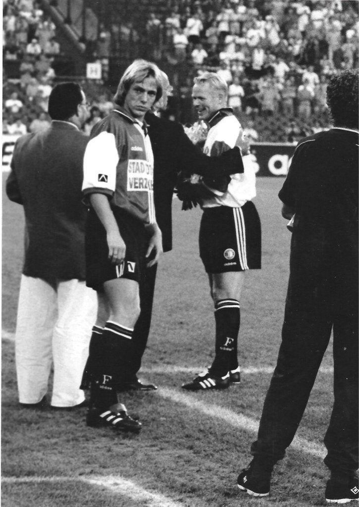 09-08-1997 persfoto Piet Bouts afscheid Ronald Koeman, Verzenden, Zo goed als nieuw, Feyenoord, Spelerskaart