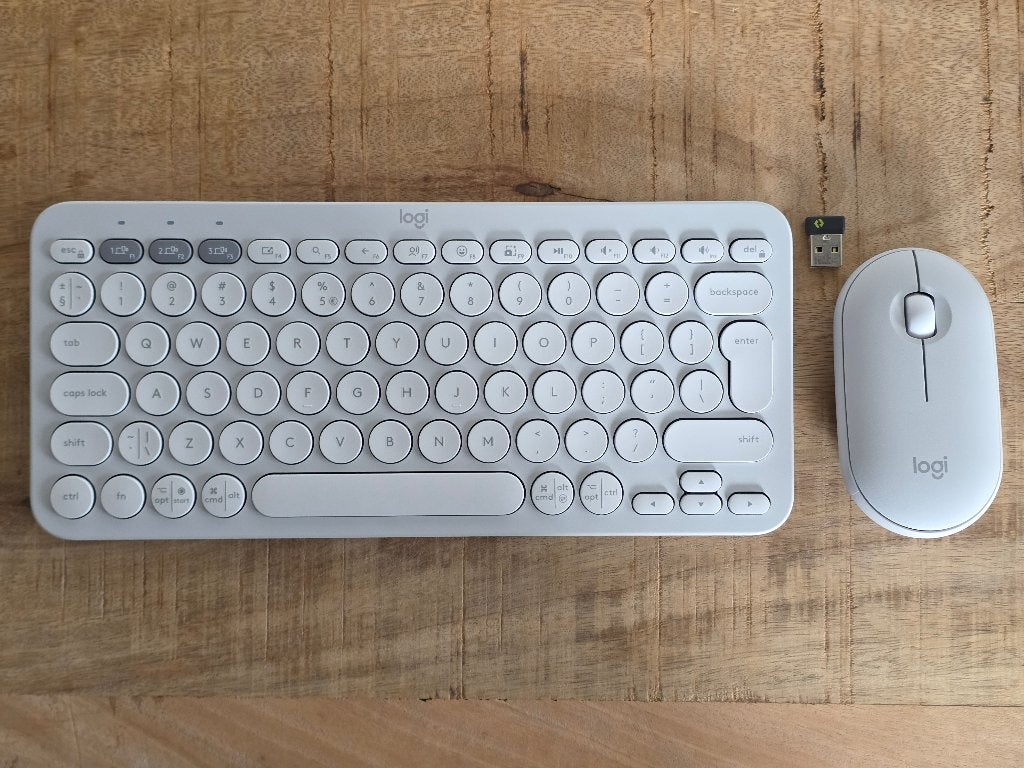 Logitech Pebble 2 Combo Wit (QWERTY US) - ZGAN, Logitech, Toetsenbord en muis-set, Ophalen of Verzenden, Zo goed als nieuw