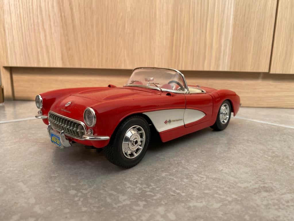 Bburago Chevrolet Corvette 1957 1:18, Ophalen of Verzenden, Zo goed als nieuw, Bburago
