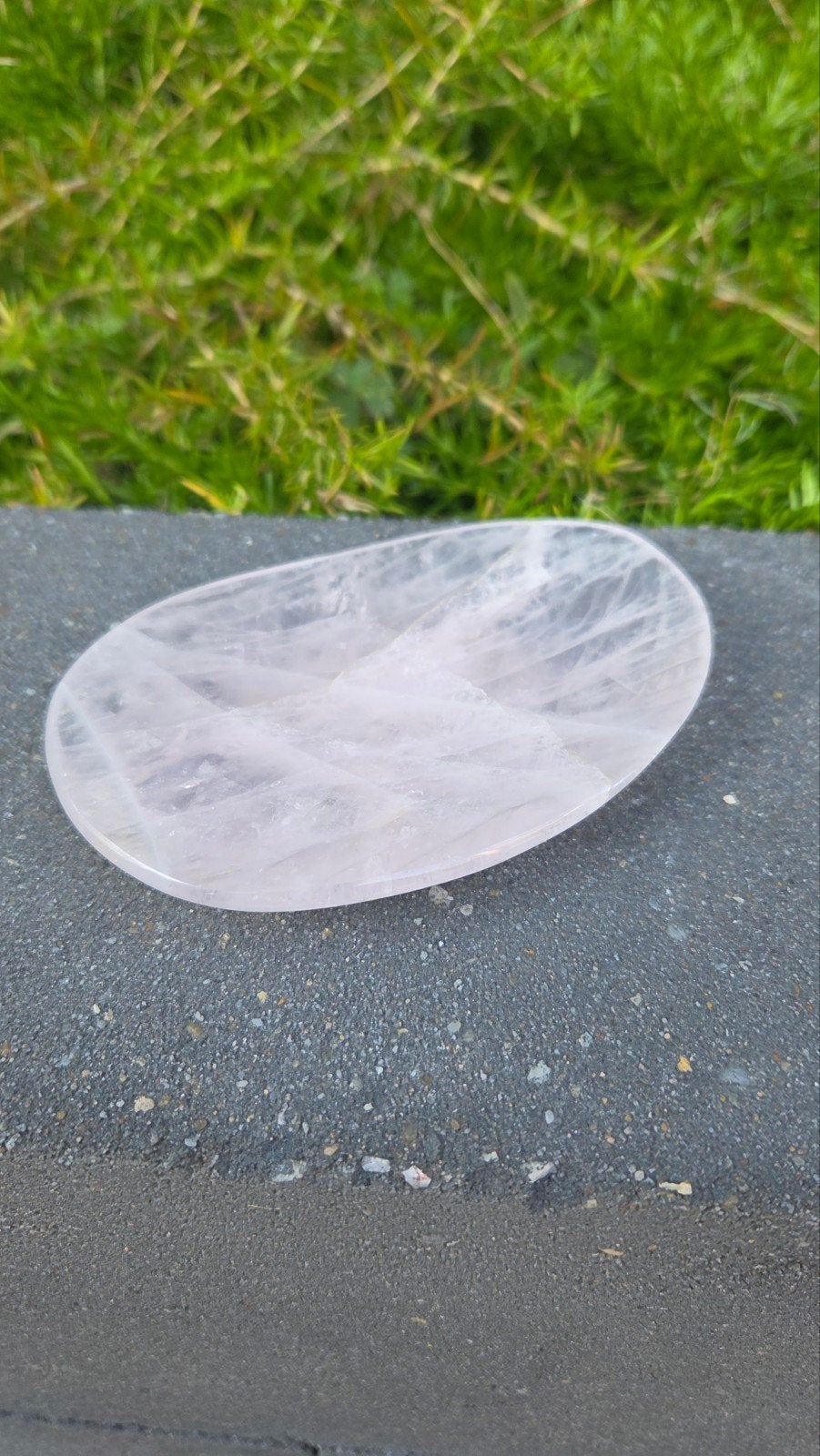 Rozenkwarts schaaltje - 12 x 8 cm, Verzamelen, Mineralen en Fossielen, Ophalen of Verzenden