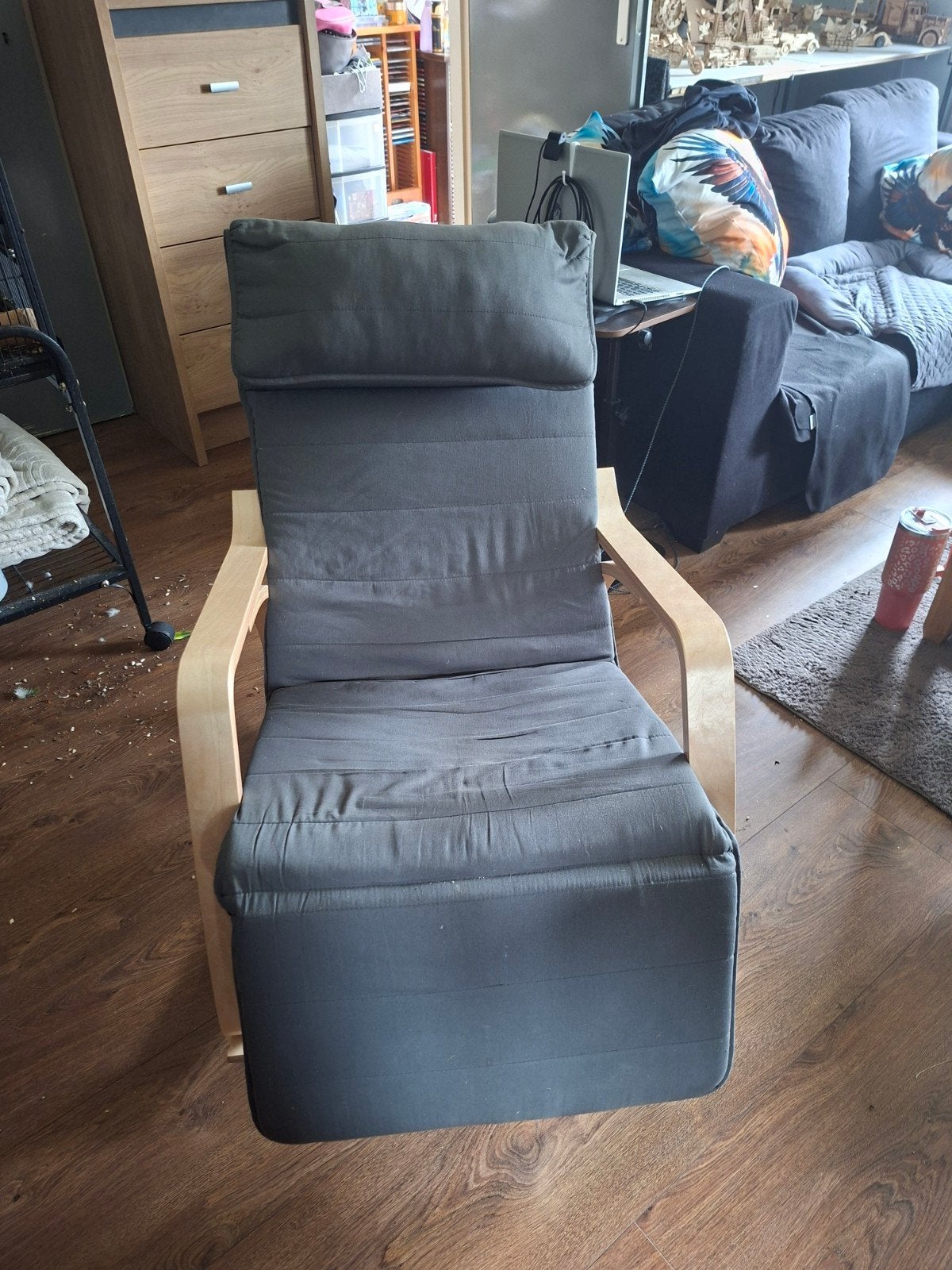 Grijze stoel, Ophalen, 75 tot 100 cm, Zo goed als nieuw, Stof