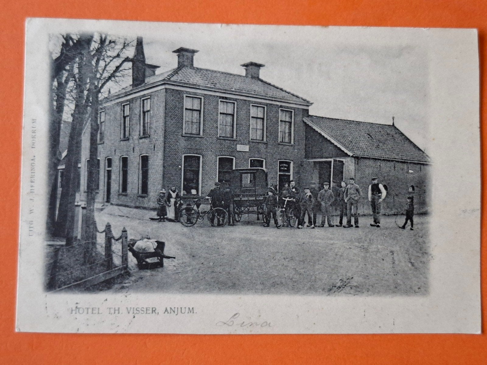 Anjum, met volk DI50, Ophalen of Verzenden, Voor 1920
