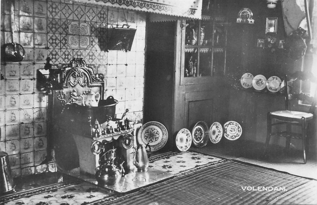 379-196-007 Volendam, Verzamelen, Ophalen of Verzenden, Voor 1920, Noord-Holland