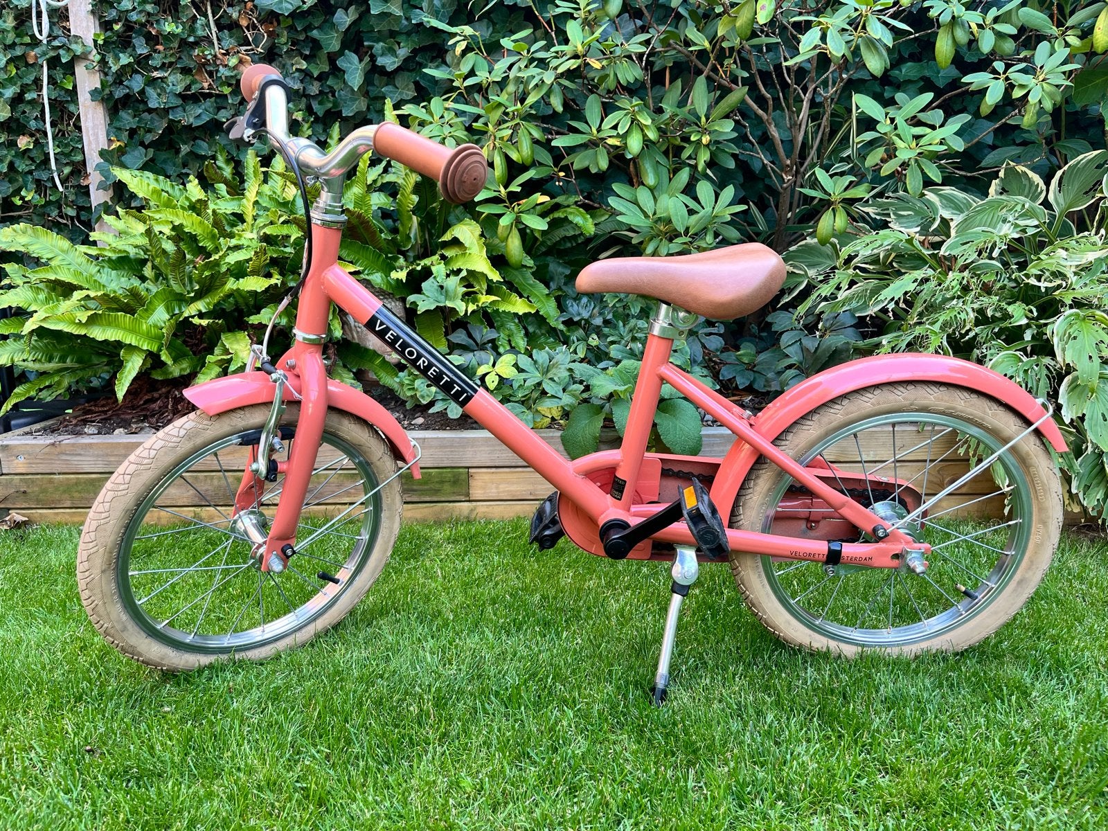 Veloretti Maxi Kinderfiets 16 inch - Zalmroze, Ophalen, Gebruikt, Terugtraprem, 16 tot 20 inch