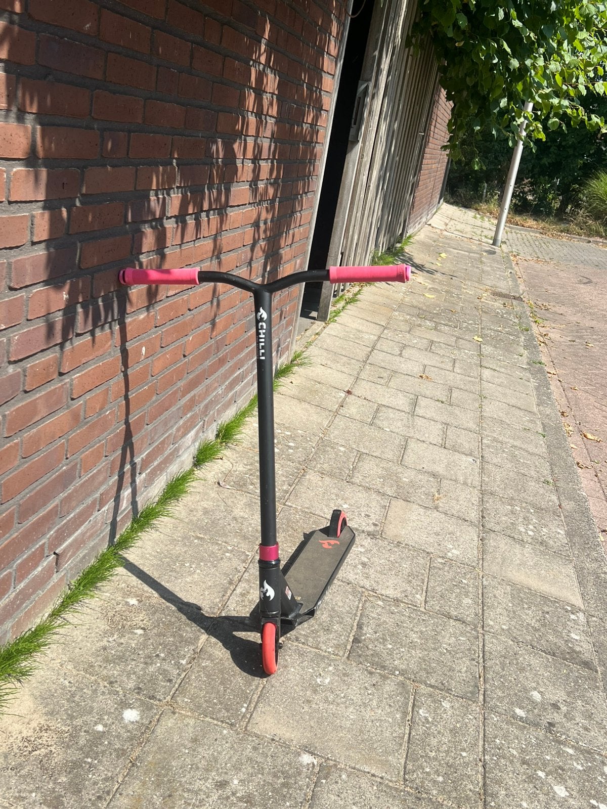 Chili stuntstep, Ophalen, 16 tot 20 inch, Velgrem, Stuur 360° draaibaar