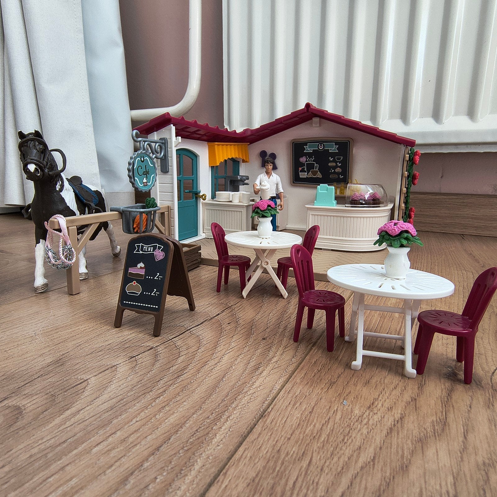 schleich café, Ophalen, Zo goed als nieuw