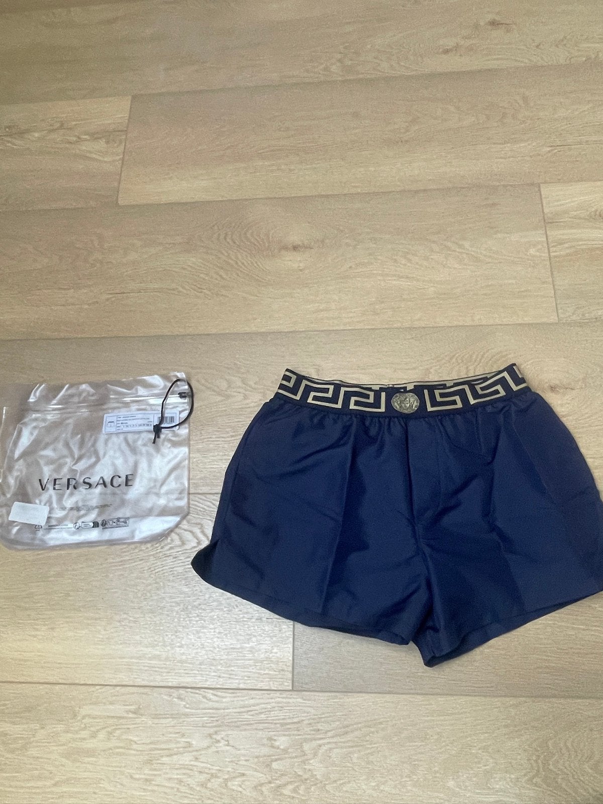 Versace zwembroek maat 3/s navy blue, Kleding | Heren, Badmode en Zwemkleding, Ophalen of Verzenden, Blauw
