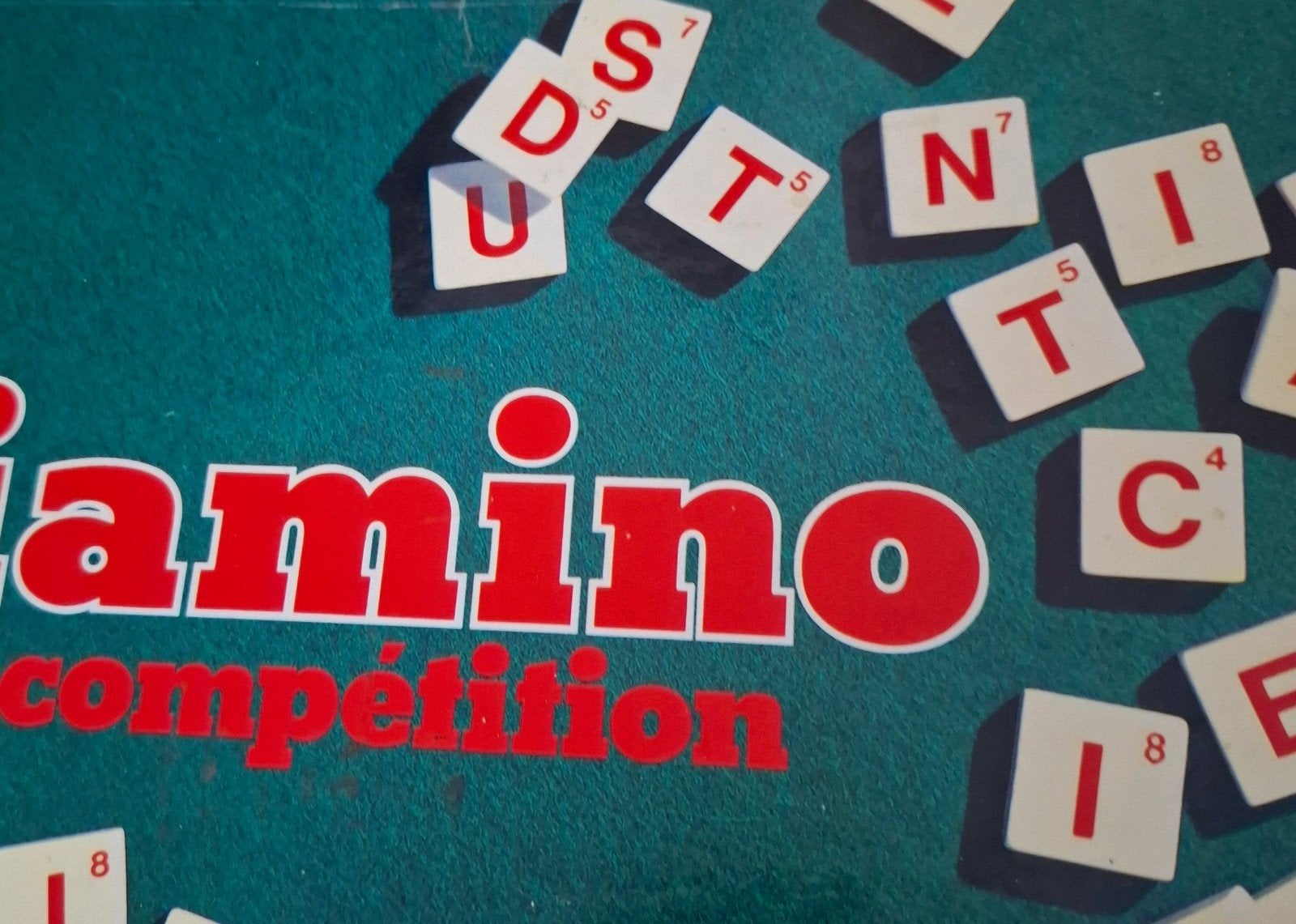 Diamino Competition Bordspel - Woordspel, Drie of vier spelers, Ophalen of Verzenden, Gebruikt