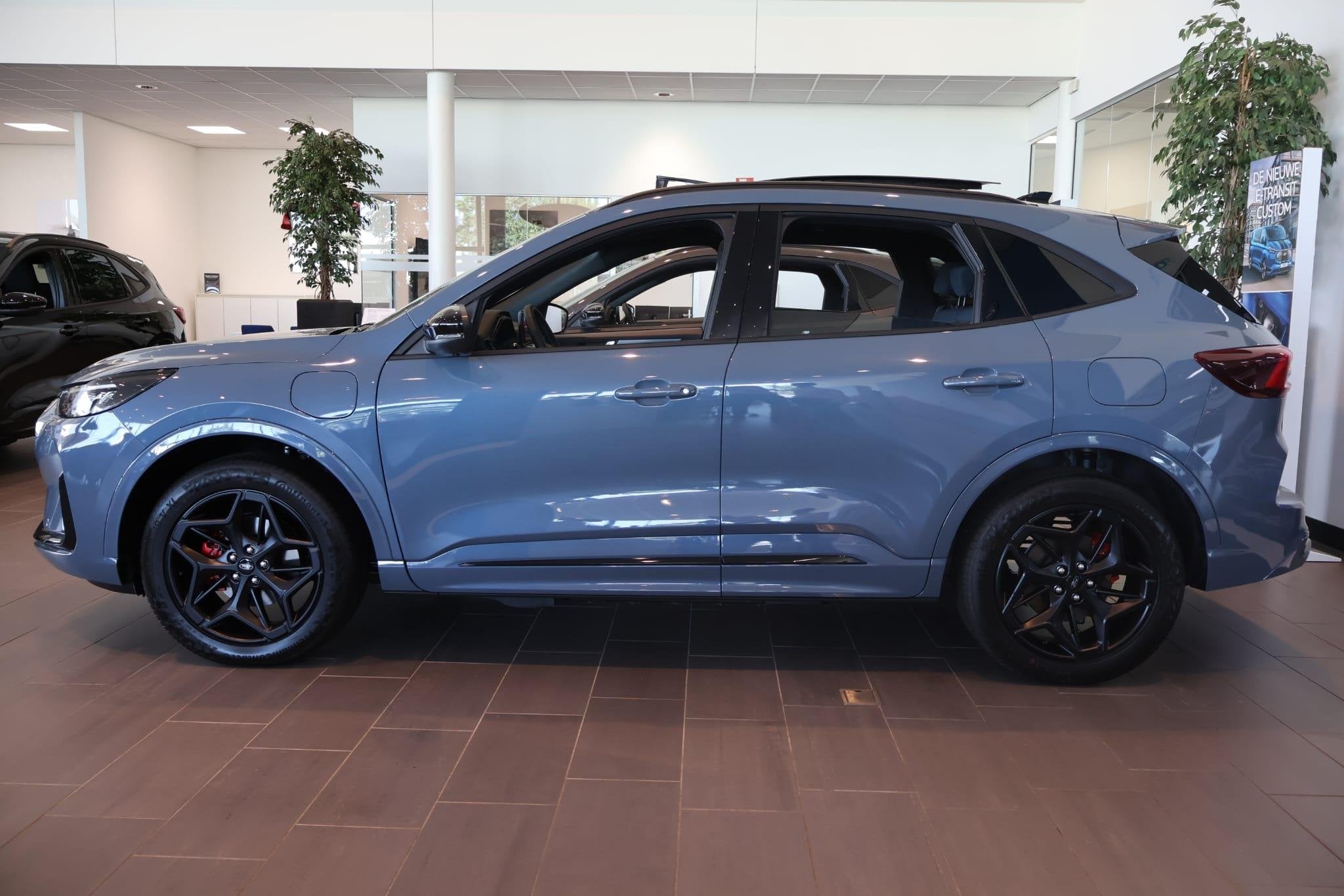 Ford Kuga 2.5 PHEV BlueCruise Edition | Voorraad! | Pano | E, Auto's, Dealer onderhouden, 14 kWh, Euro 6, 4 cilinders