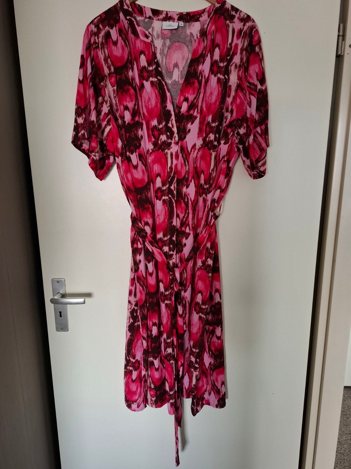 Leuke lange jurk van only carmakoma, Ophalen of Verzenden, Zo goed als nieuw, Maat 46/48 (XL) of groter, Onder de knie