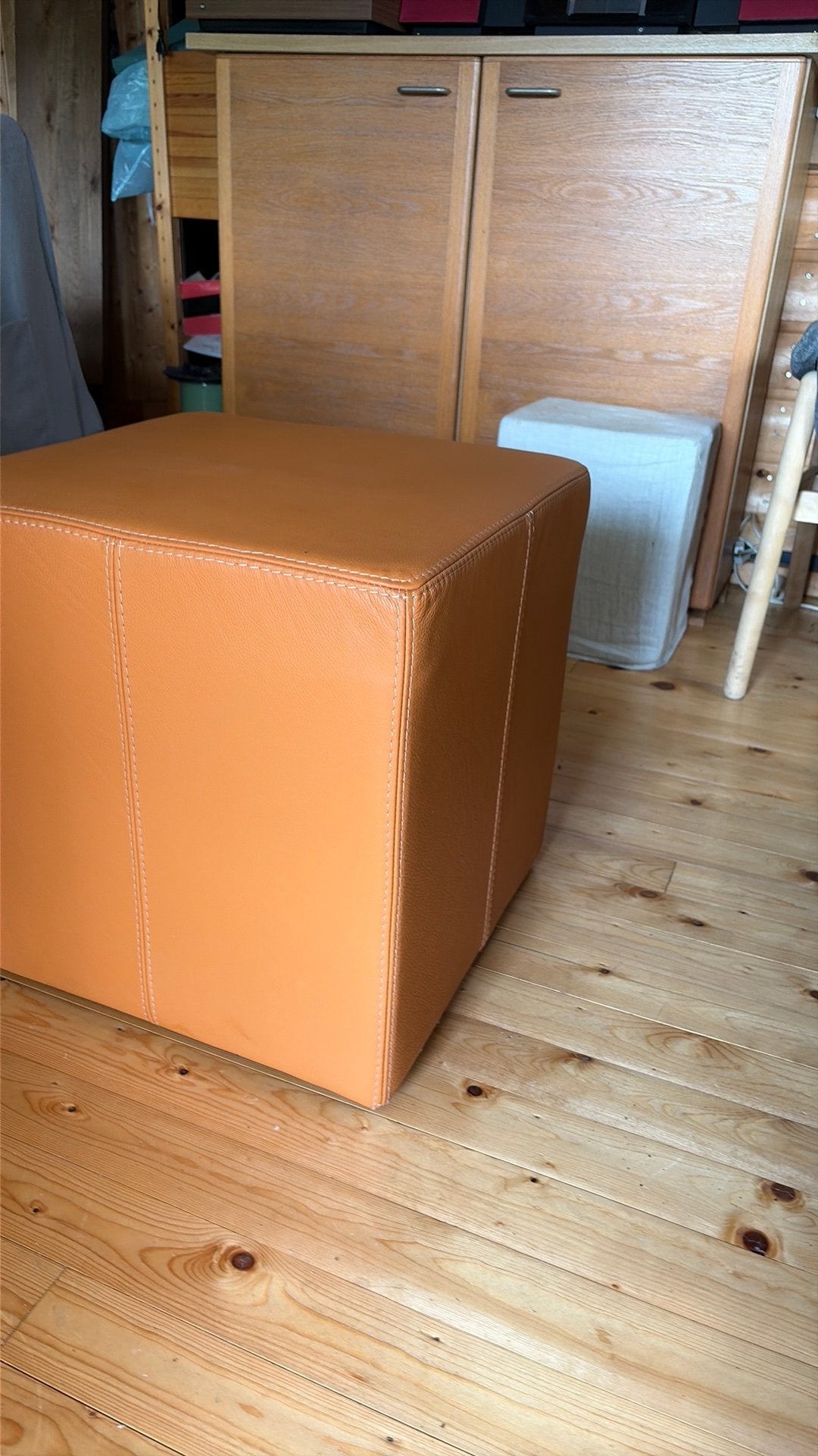 Leren poef, bijzet, Ophalen, Vierkant, Modern, Minder dan 50 cm