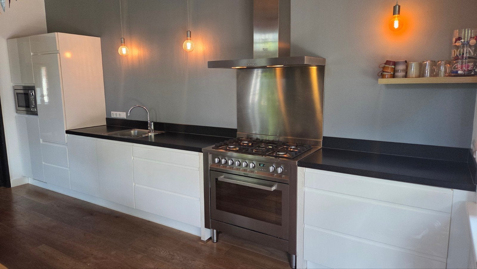 Complete keuken met apparatuur en fornuis zonder vaatwasser, Witgoed en Apparatuur, Fornuizen, Ophalen, Gebruikt, Hete lucht, 60 cm of meer