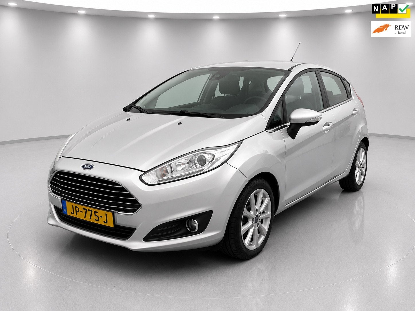 Ford Fiesta 1.0 EcoBoost Titanium - Airco - PDC, Voorwielaandrijving, 101 pk, Euro 6, 23 km/l