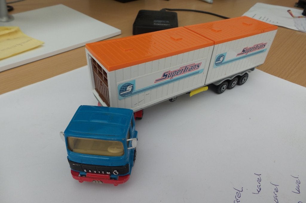 majorette, Hobby en Vrije tijd, Modelauto's | 1:50, Ophalen of Verzenden, Zo goed als nieuw, Bus of Vrachtwagen, Majorette