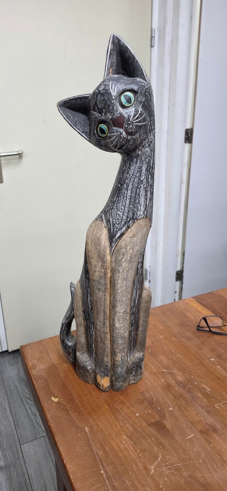 Decoratieve houten kat sculptuur, zwart en bruin, Ophalen of Verzenden