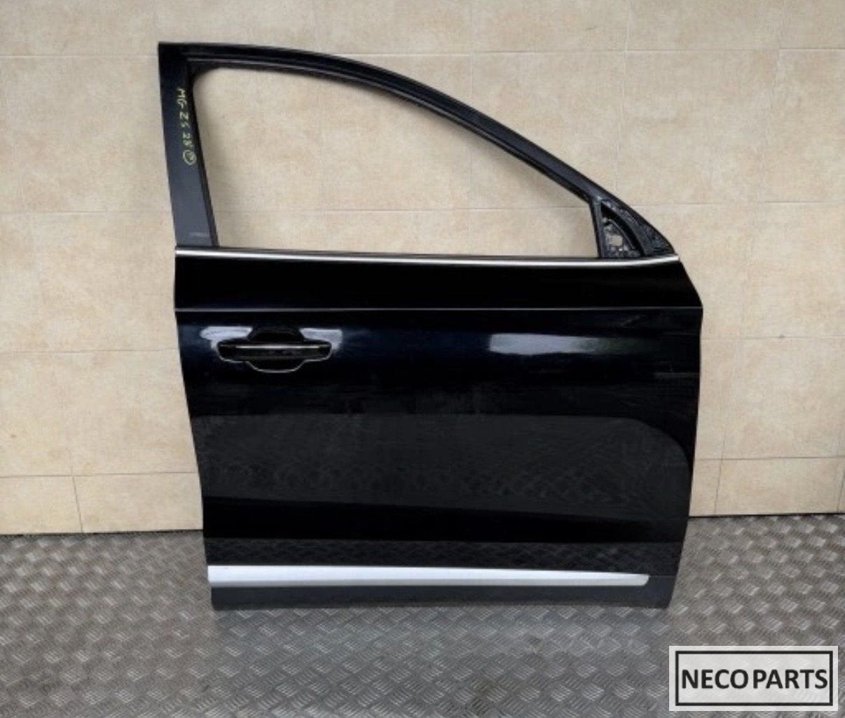 MG ZS FACELIFT PORTIER DEUR  RECHTS ORIGINEEL ALLES LEVERBAA, Gebruikt, -, Ophalen of Verzenden, Achter