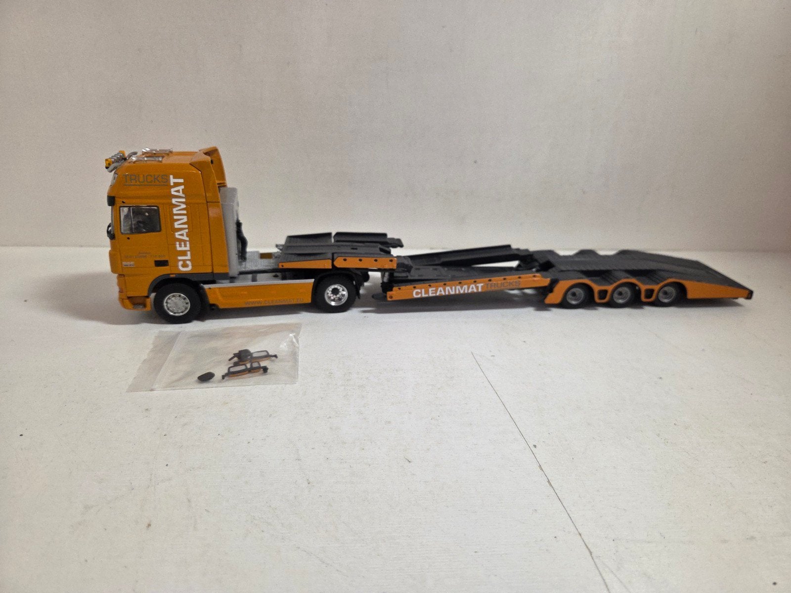 Tekno DAF XF Truck Transporter Cleanmat, ., Ophalen of Verzenden, Zo goed als nieuw, .