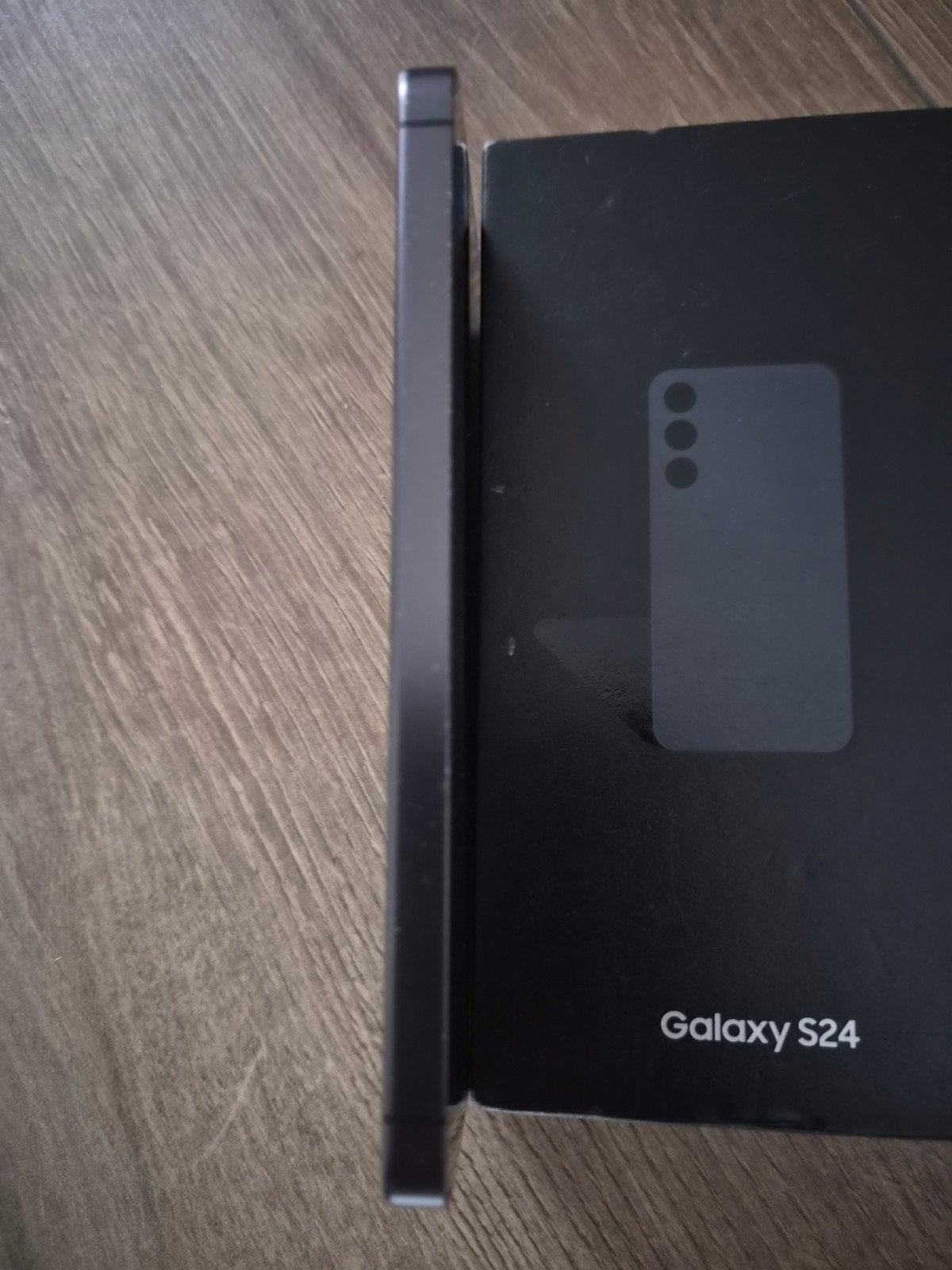 Foto 4 van Samsung S24 in perfecte staat met doos en oplader