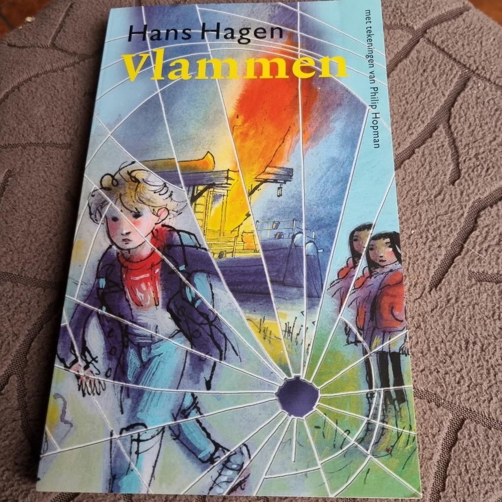 Vlammen - Hans Hagen (kinderboek) - spannend leesboek, Ophalen of Verzenden, Gelezen, Hans Hagen, Fictie algemeen