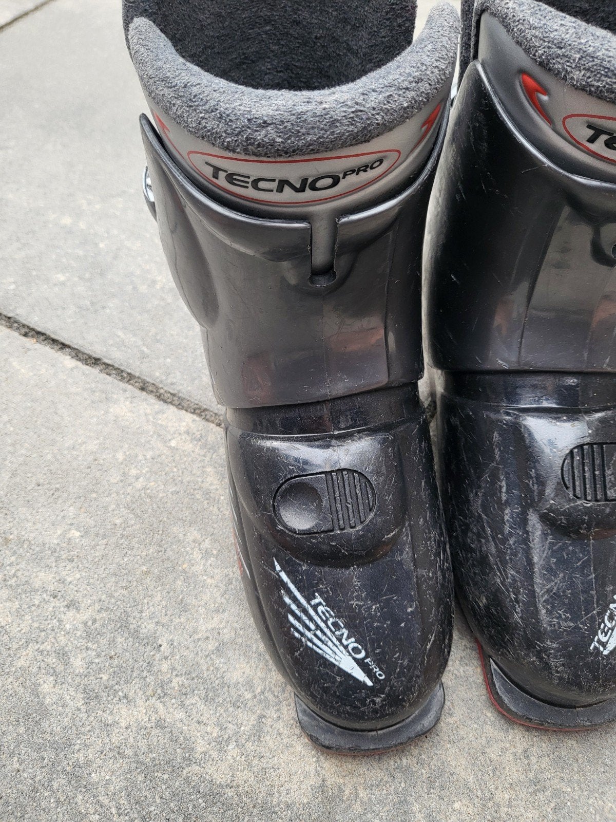 Tecno Pro skischoenen maat 39.5 zo goed als nieuw, Overige merken, Schoenen, Ophalen of Verzenden, Zo goed als nieuw
