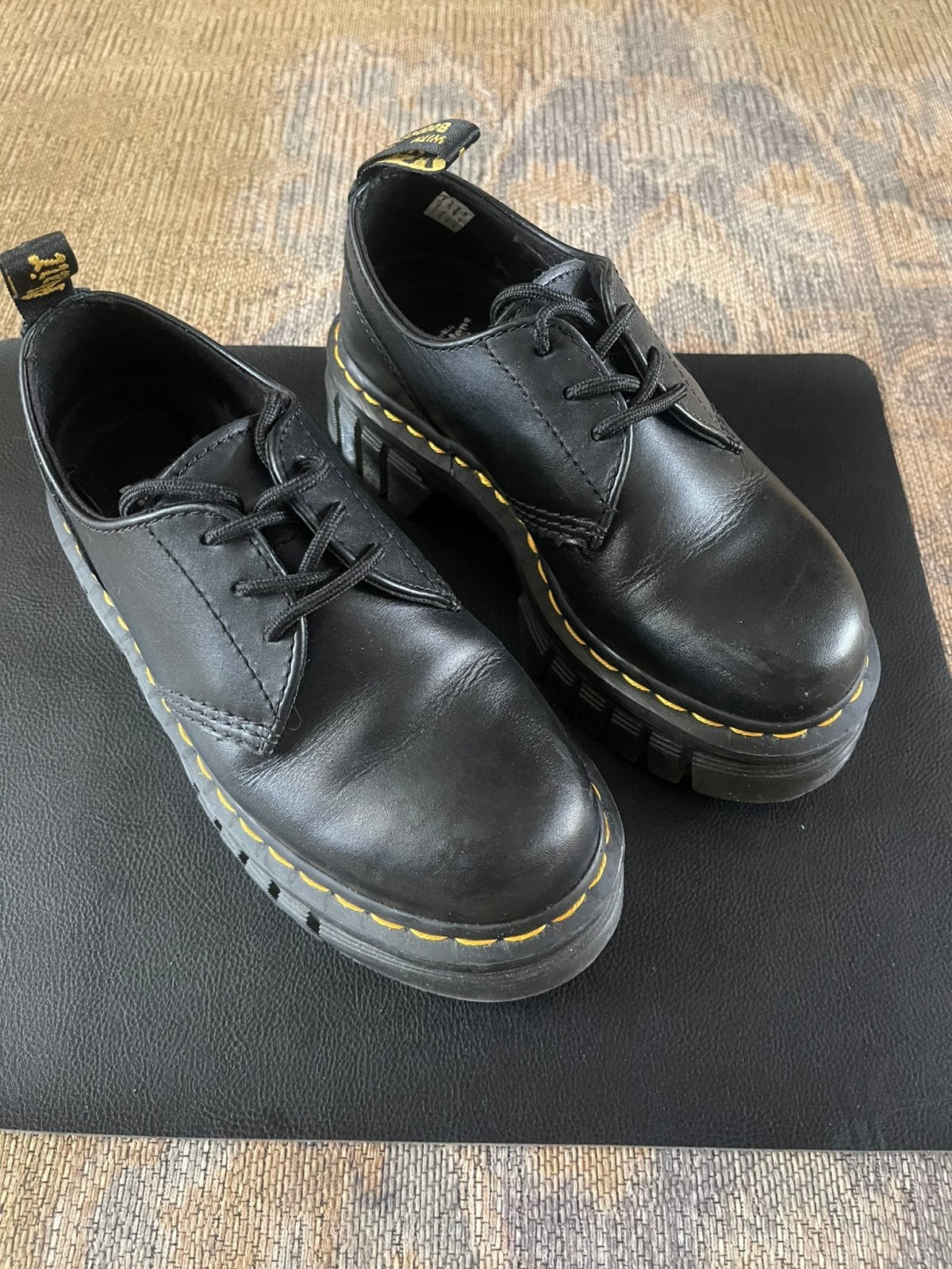 Mooie Dr Martens audrick 3-eye, mt 37 zwart, Kleding | Dames, Schoenen, Ophalen of Verzenden, Zo goed als nieuw, Zwart